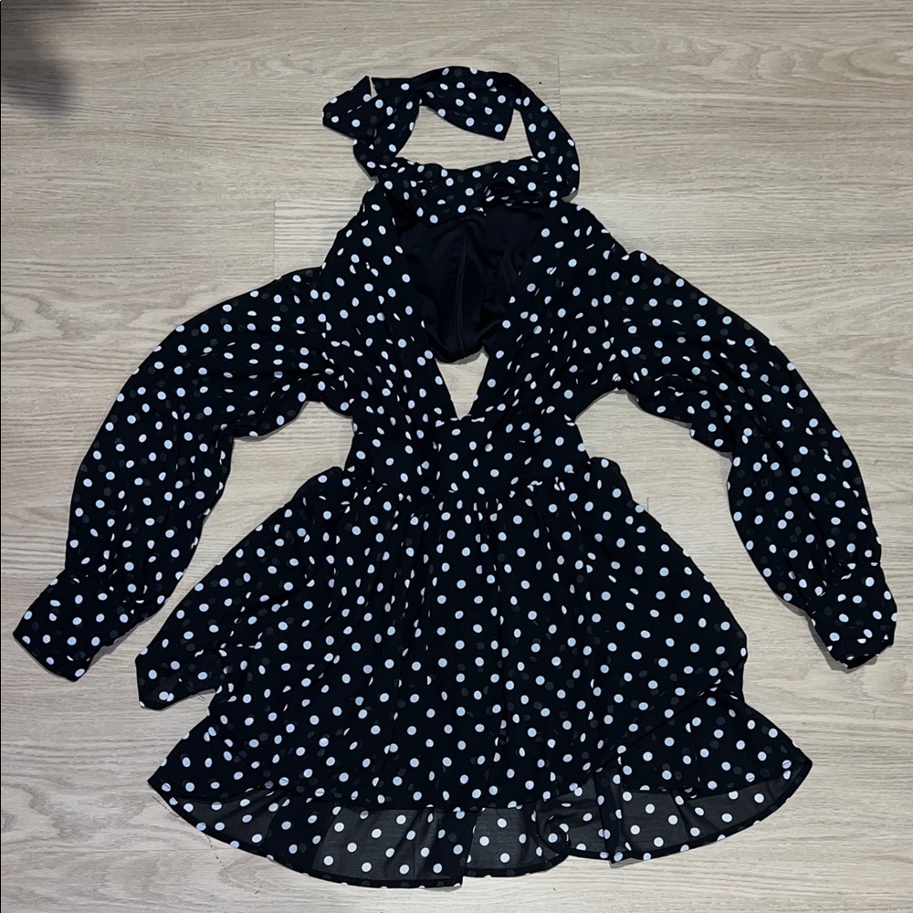 Polka dot bow choker backless dress